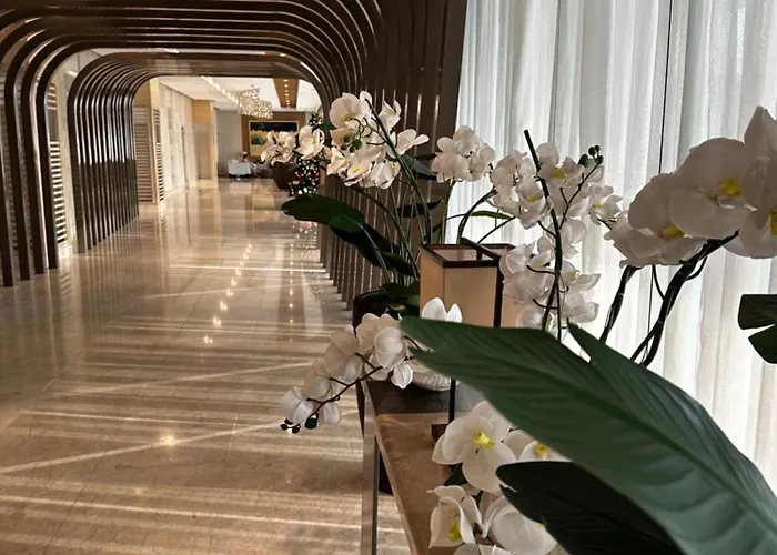 Aparthotel Mall Of Shore 3 Condotel
